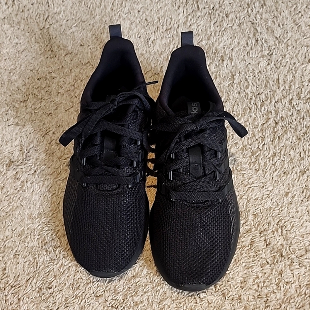 Boys Adidas size 6.5